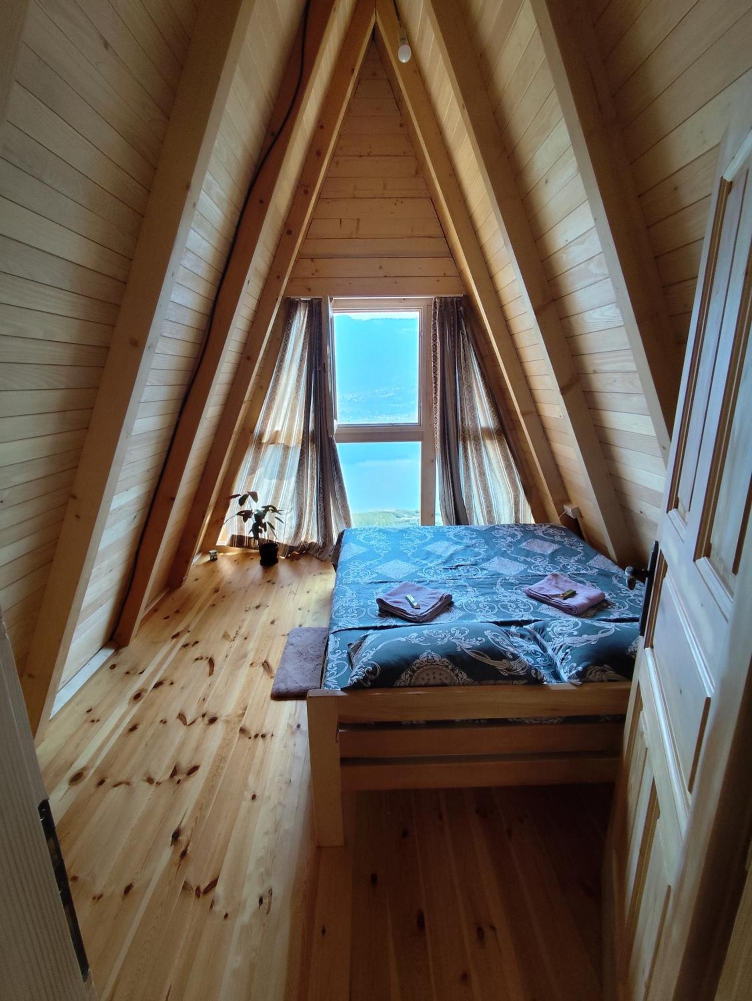 Suncani Brijeg Eco Village Chalet